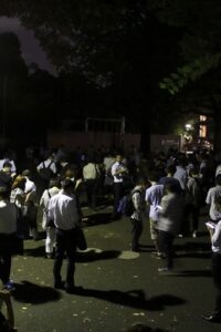 Large number of Pokémon Trainers gathered in Ueno Park in the midnight of August 2, 2016. Same phenomenon could be seen all over the nation.