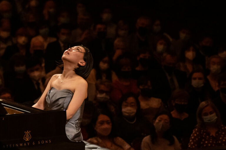 Japanese Pianists at the International Chopin Piano Competition — From