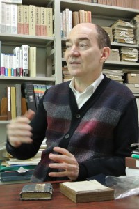 Dr. Robert Campbell